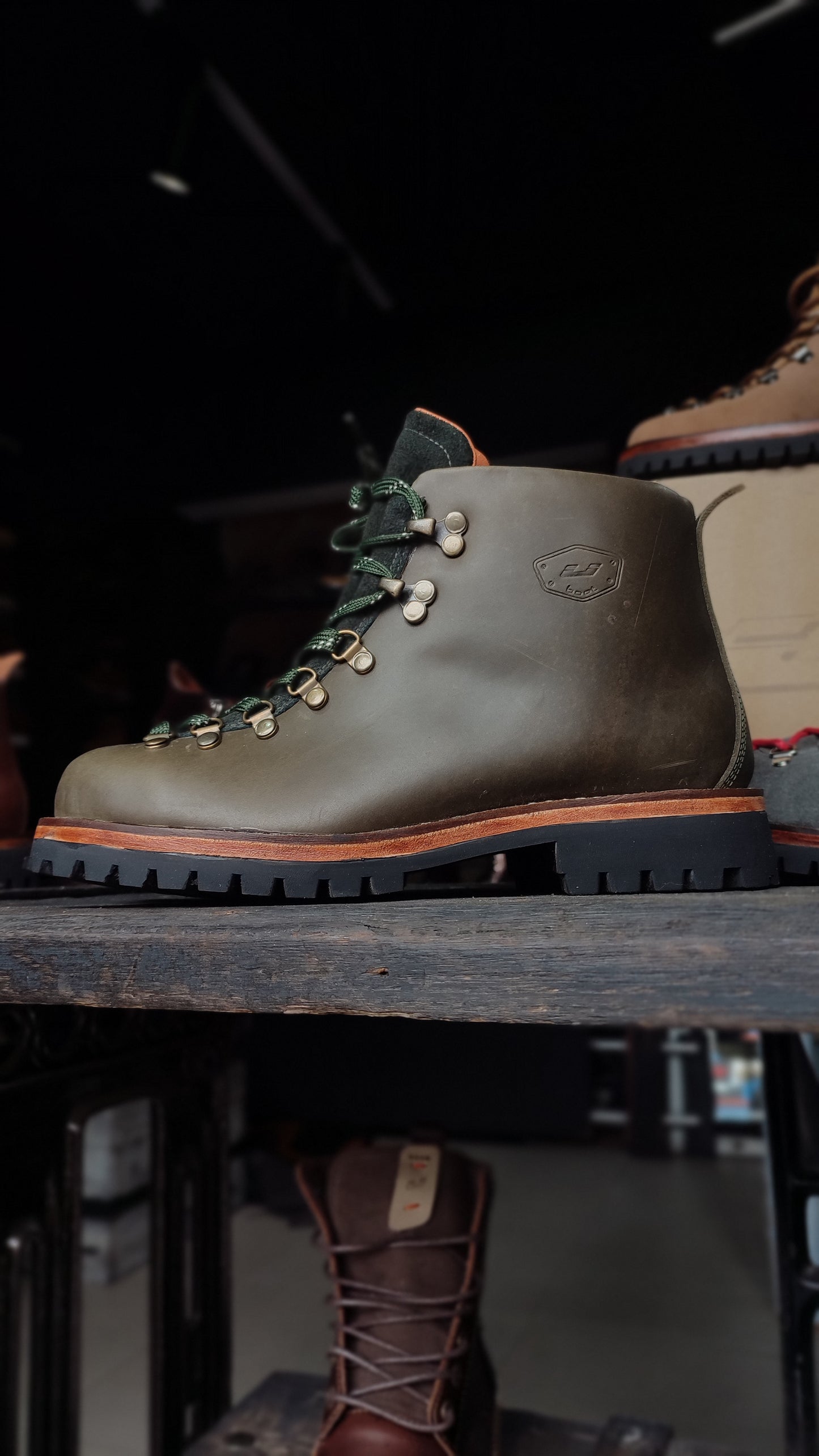 NORDICA CAÑA BAJA VERDE BOTELLA