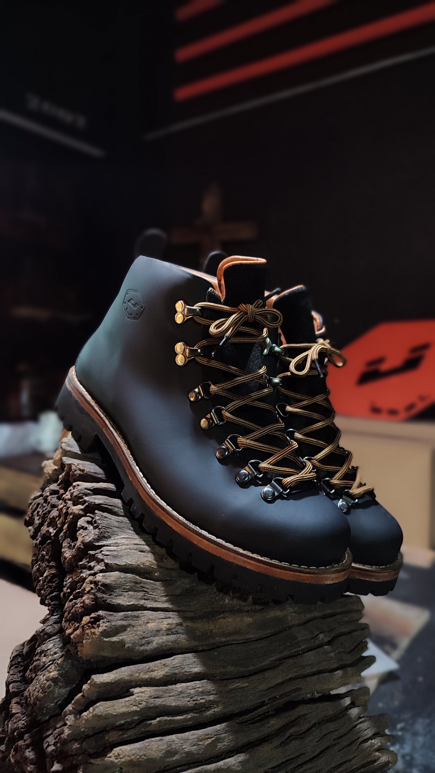 NORDICA CAÑA BAJA NEGRA